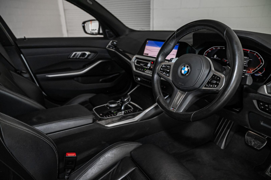 2020 BMW 3 Series G20 330i M Sport Sedan Image 15
