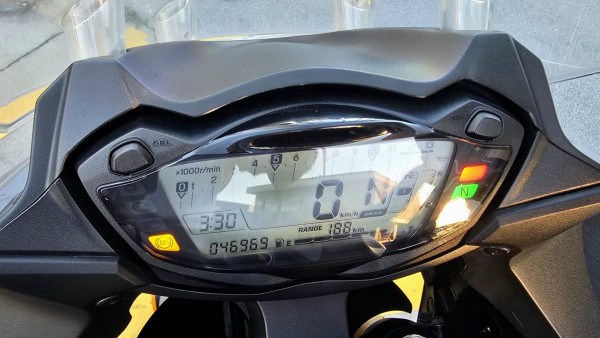 2015 MY16 Suzuki GSX-S1000F GSX-S image 10