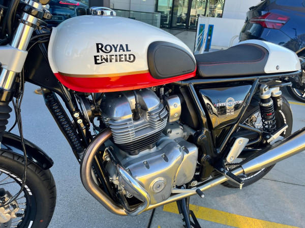 2022 MY21 Royal Enfield Interceptor 650 Classic 650 Twin image 18