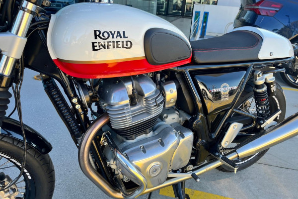 2022 MY21 Royal Enfield Interceptor 650 Classic 650 Twin