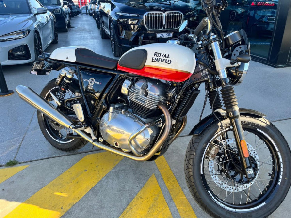 2022 MY21 Royal Enfield Interceptor 650 Classic 650 Twin image 2