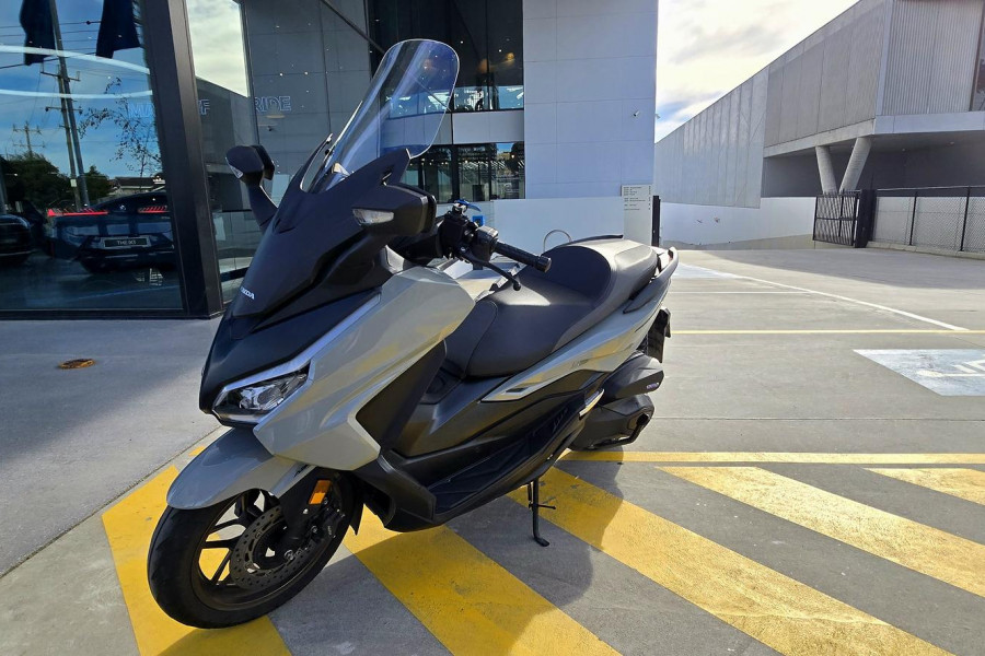 2025 Honda Forza 350 (NSS350) Forza
