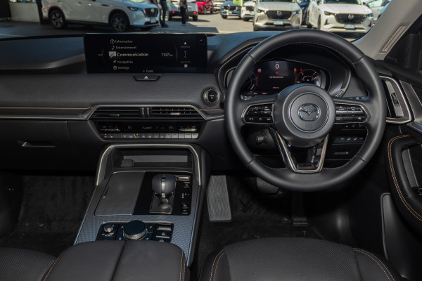 2025 Mazda CX-80 KL P50e GT SUV Image 7