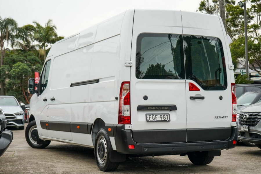 2023 Renault Master X62 Phase 2 Pro 110kW Van Image 3