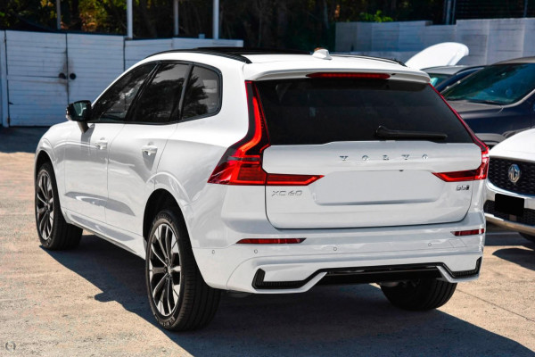 2026 Volvo XC60 UZ Ultra B5 Dark SUV Image 5