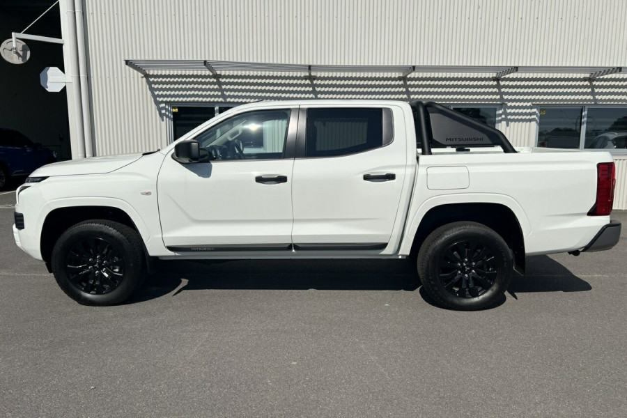 2024 MY24.5 Mitsubishi Triton MV GLX-R Ute Image 9