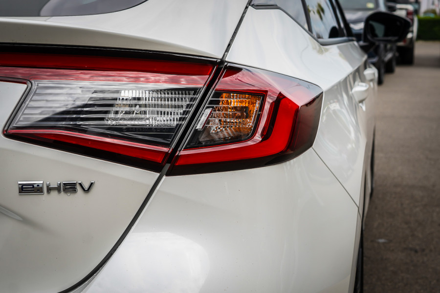 2024 MY25 Honda Civic 11th Gen e:HEV LX Hatch Image 11