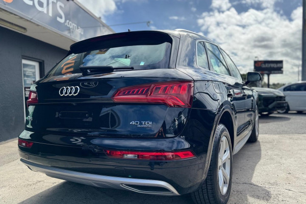 2019 Audi Q5 FY 40 TDI design SUV Image 5