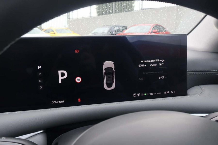 2025 MG IM5 P12L Premium Hatch Image 14