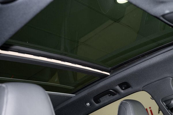2025 Audi Q7 4M 50 TDI S line SUV image 20
