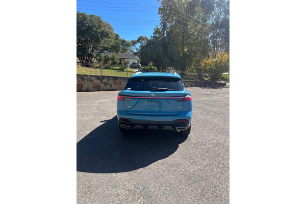 2025 MG HS AS33 Essence SUV