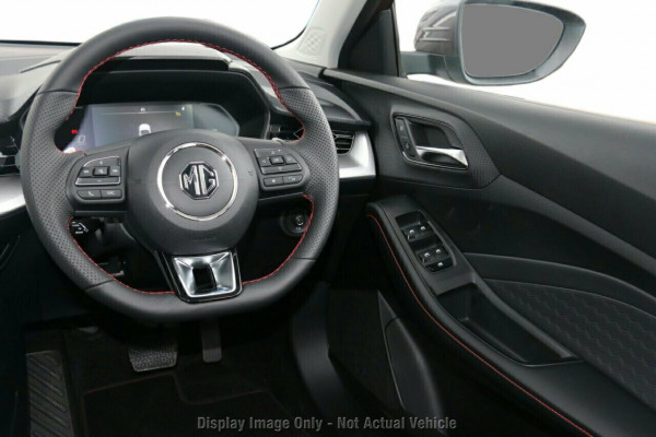 2024 MG MG5 AP32 Essence Sedan Image 3