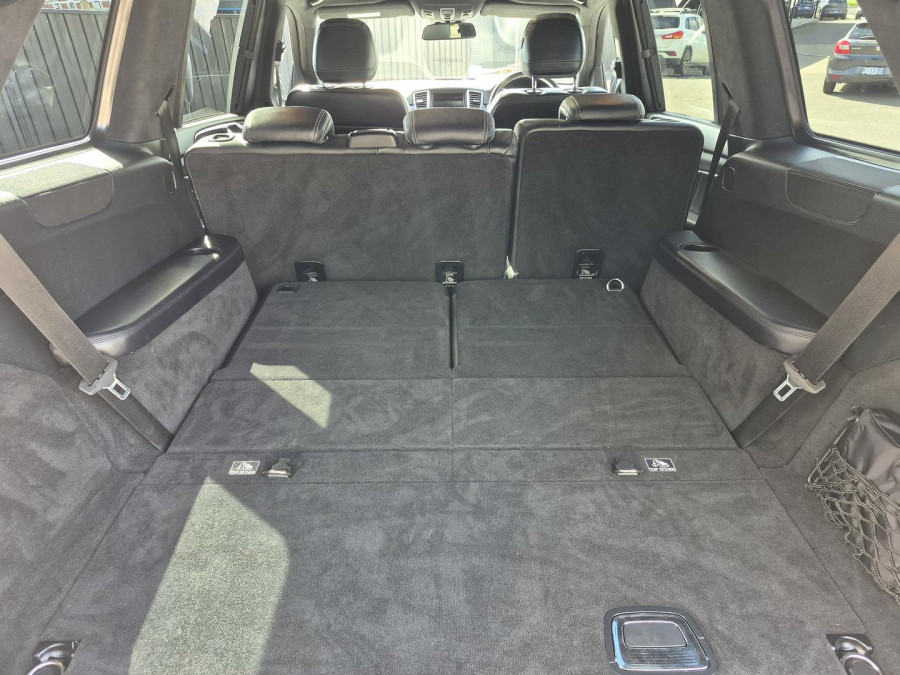 2015 Mercedes-Benz GL-Class X166 GL350 BlueTEC SUV Image 25