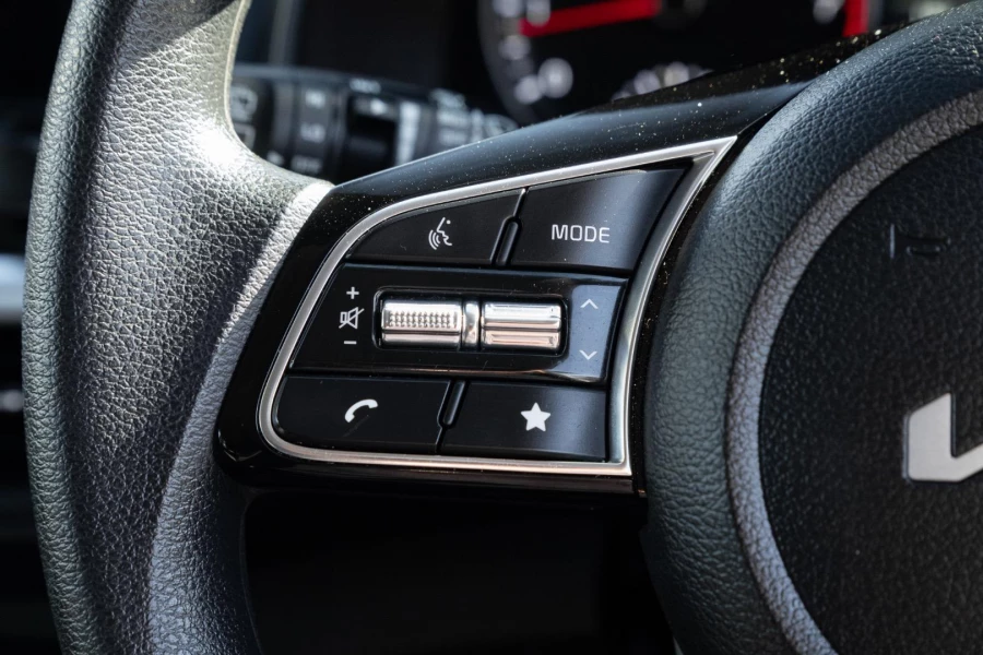 2024 Kia Cerato BD S Hatch Image 16