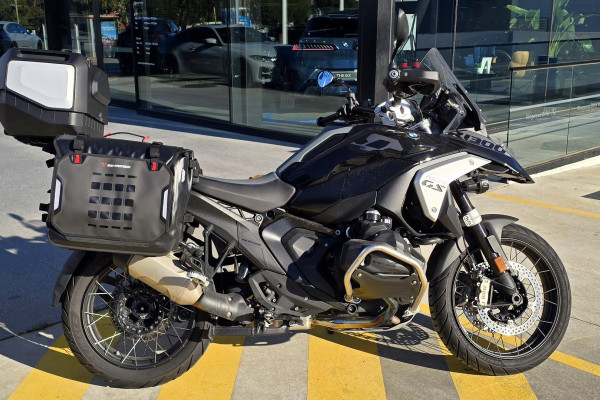 BMW R 1300 GS Triple Black R 1300