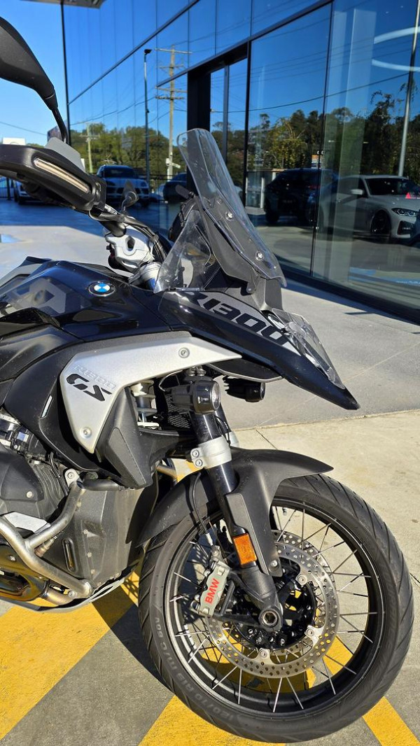 2024 BMW R 1300 GS Triple Black R 1300 image 3