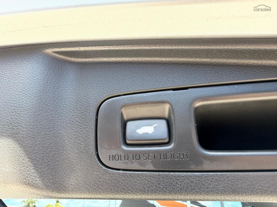 2020 MY21 Honda CR-V RW VTi X SUV Image 9