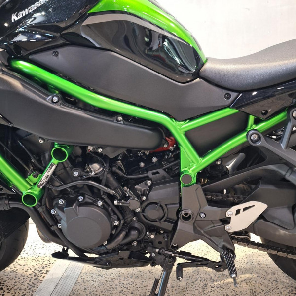 2021 Kawasaki Z H2 H2 image 18