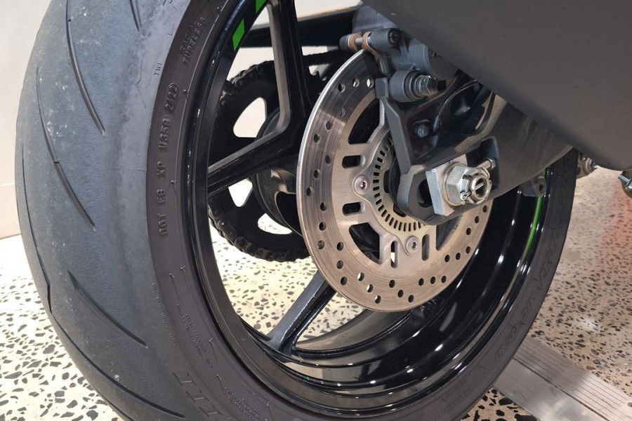 2021 Kawasaki Z H2 H2