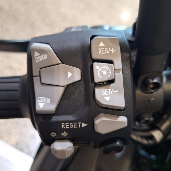 2021 Kawasaki Z H2 H2 image 7