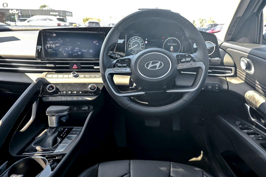 2025 Hyundai i30 CN7.V2 Elite Hybrid Sedan Image 7