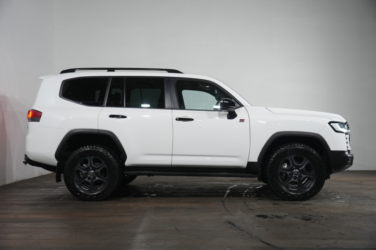 2023 Toyota LandCruiser Lc300 Gr-S (4x4) SUV