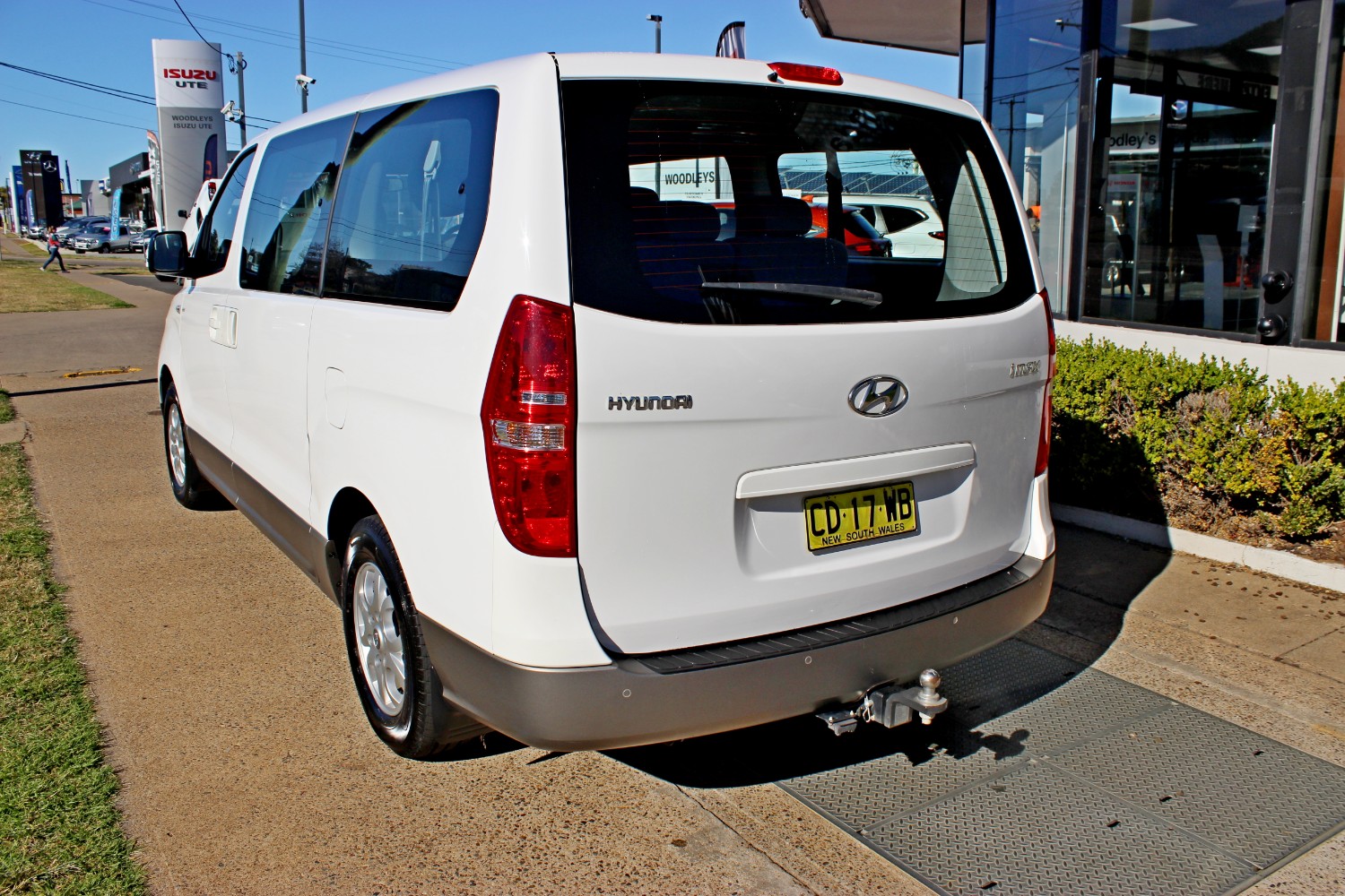 2015 Hyundai Imax TQ-W  SLX Wagon Image 6