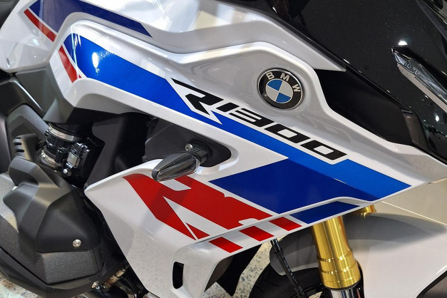 2025 MY26 BMW R 1300 RS Performance R 1300