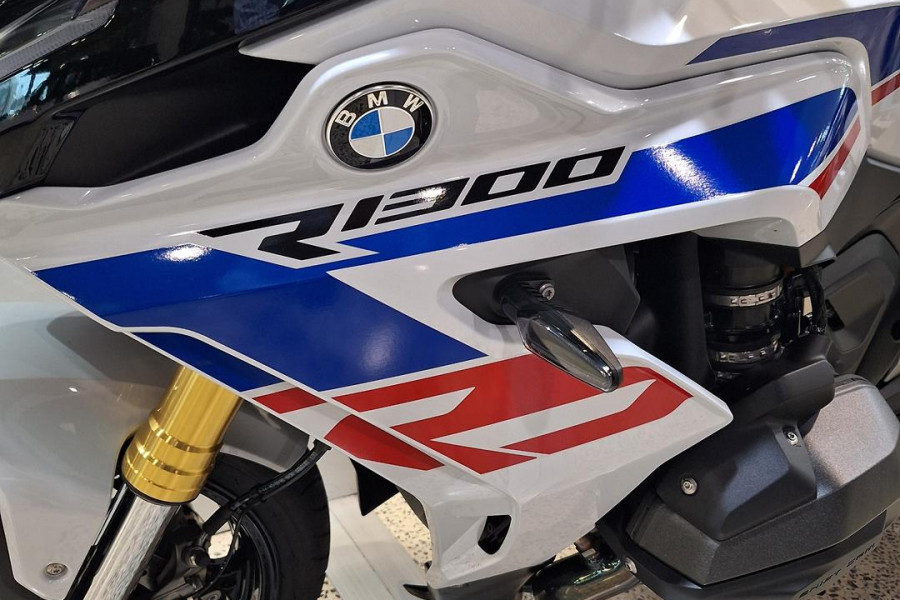 2025 MY26 BMW R 1300 RS Performance R 1300