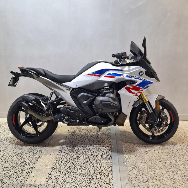 2025 MY26 BMW R 1300 RS Performance R 1300 image 2