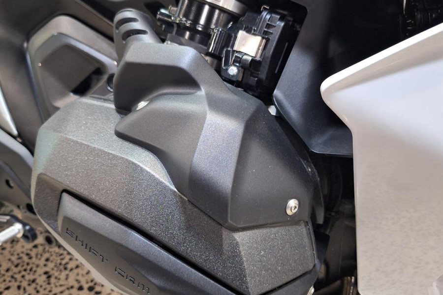 2025 MY26 BMW R 1300 RS Performance R 1300
