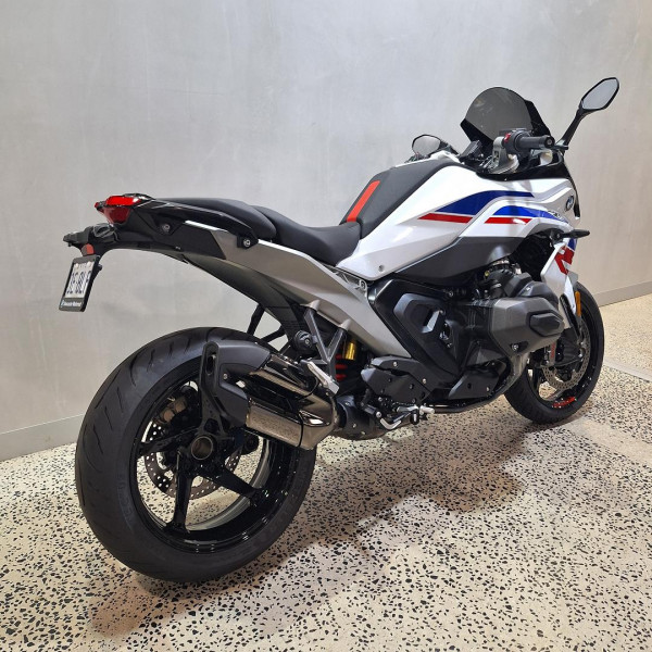 2025 MY26 BMW R 1300 RS Performance R 1300 image 3