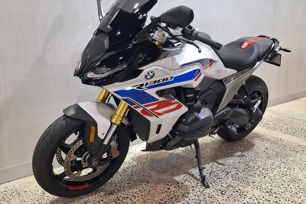 2025 MY26 BMW R 1300 RS Performance R 1300