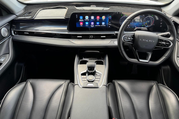2023 Chery Tiggo 7 Pro T32 Ultimate AWD SUV Image 10