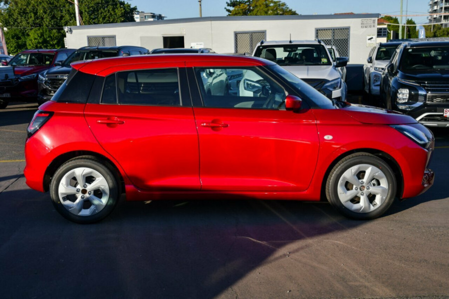 2025 Suzuki Swift UZ Hybrid Plus Hatch Image 4
