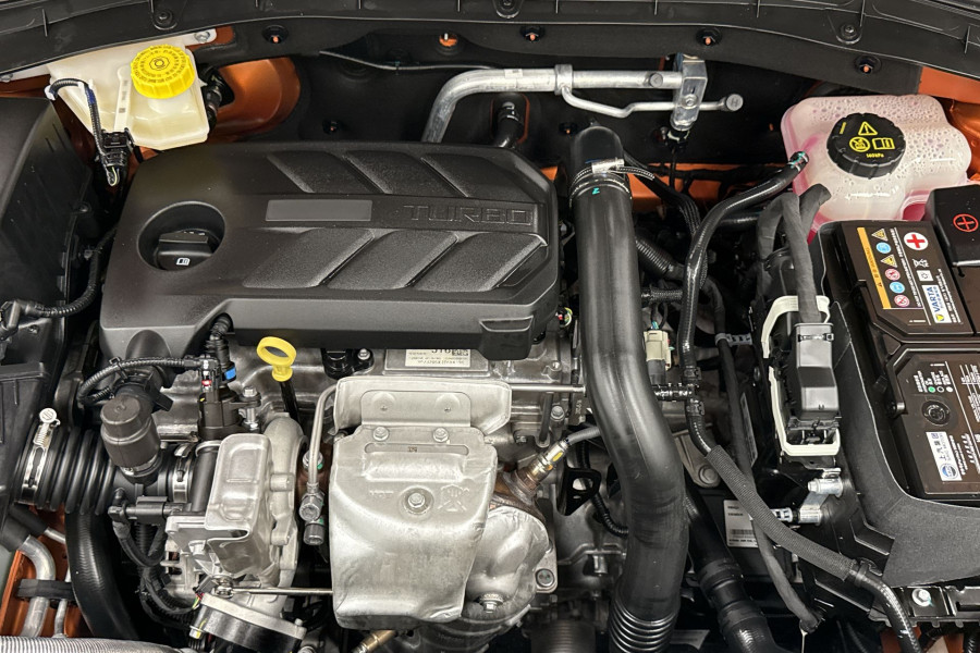 2023 MY24 MG ZST Essence SUV Image 11