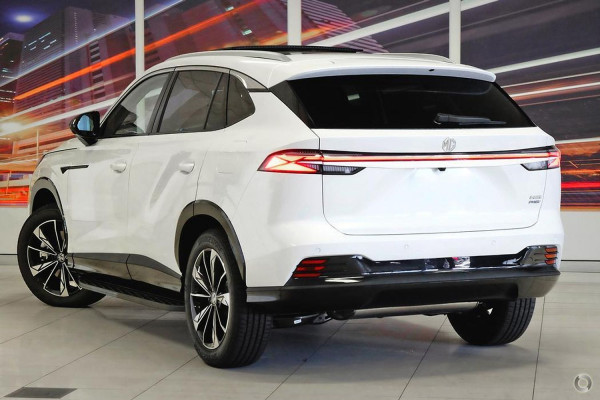 2025 MG HS AS33 Super Hybrid Essence SUV Image 3