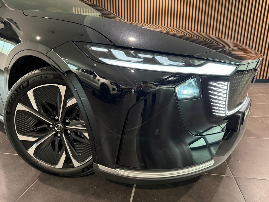 2026 Mazda 6e  Atenza Hatch Image 2