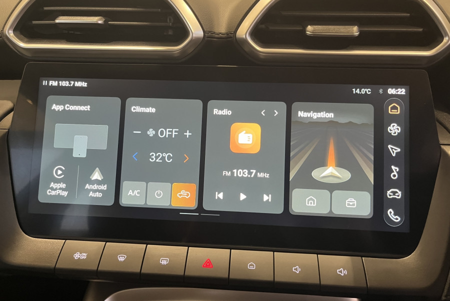 2025 MG ZS Essence 1.5Pt/Cvt SUV Image 16
