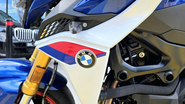 2026 BMW F 900 R Sport F 900 image 18