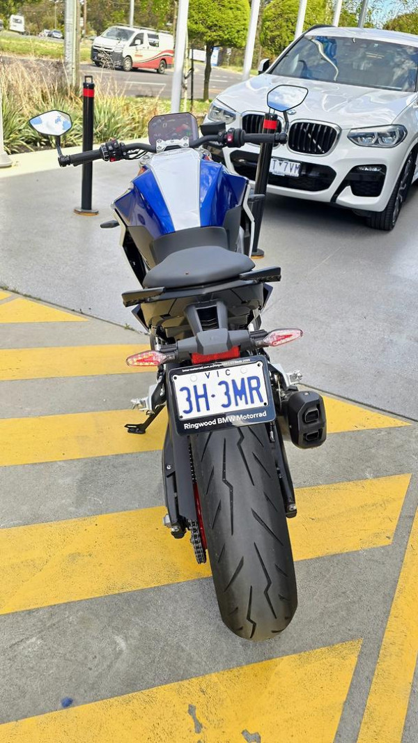 2026 BMW F 900 R Sport F 900 image 23