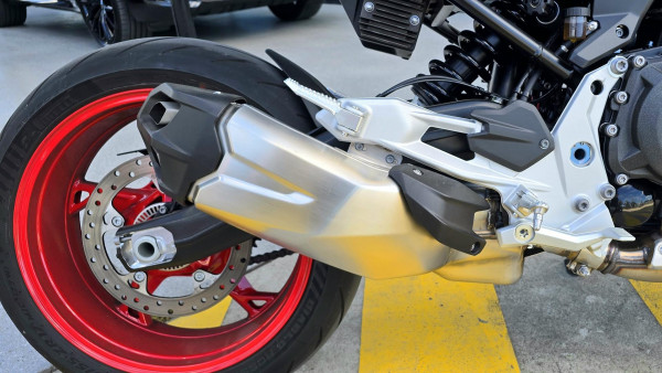 2026 BMW F 900 R Sport F 900 image 8