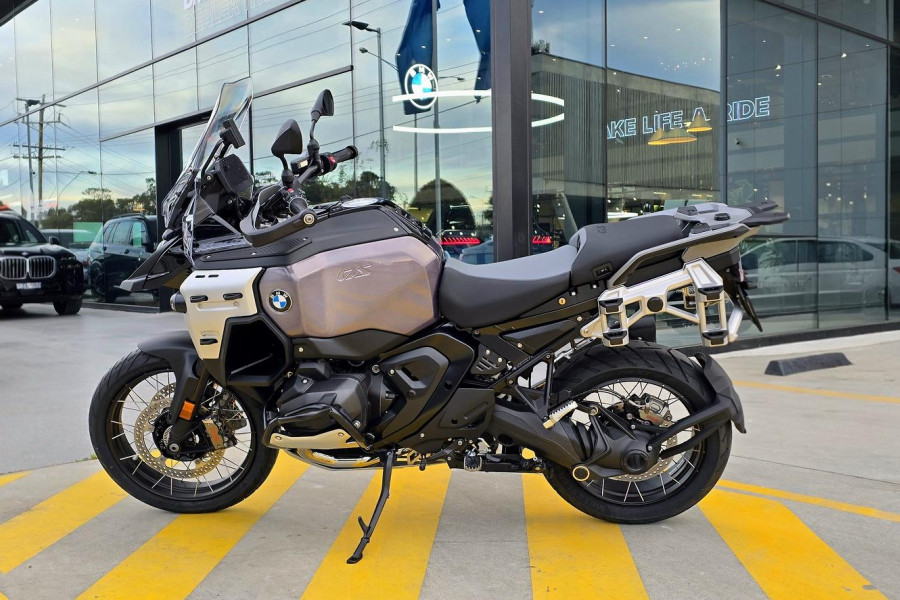 2026 BMW R 1300 GS Adventure Triple Black R 1300