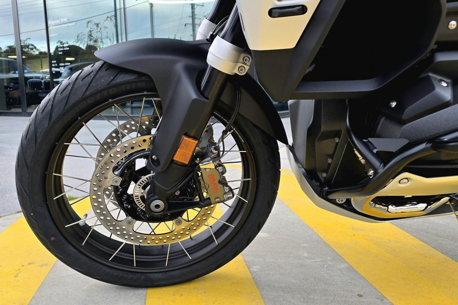 2026 BMW R 1300 GS Adventure Triple Black R 1300