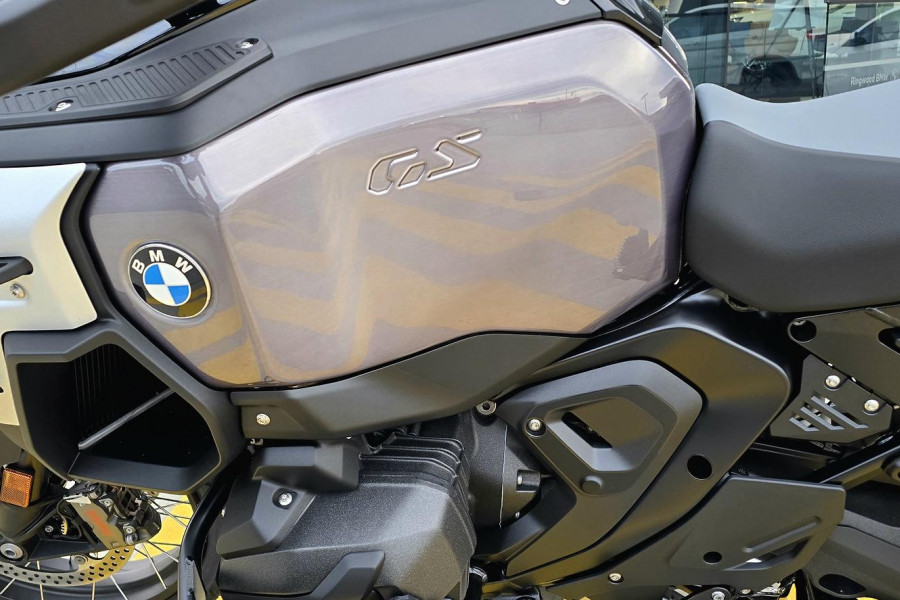 2026 BMW R 1300 GS Adventure Triple Black R 1300