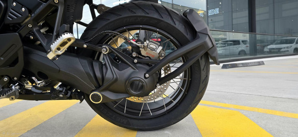 2026 BMW R 1300 GS Adventure Triple Black R 1300 image 21