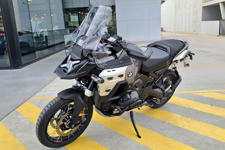 2026 BMW R 1300 GS Adventure Triple Black R 1300