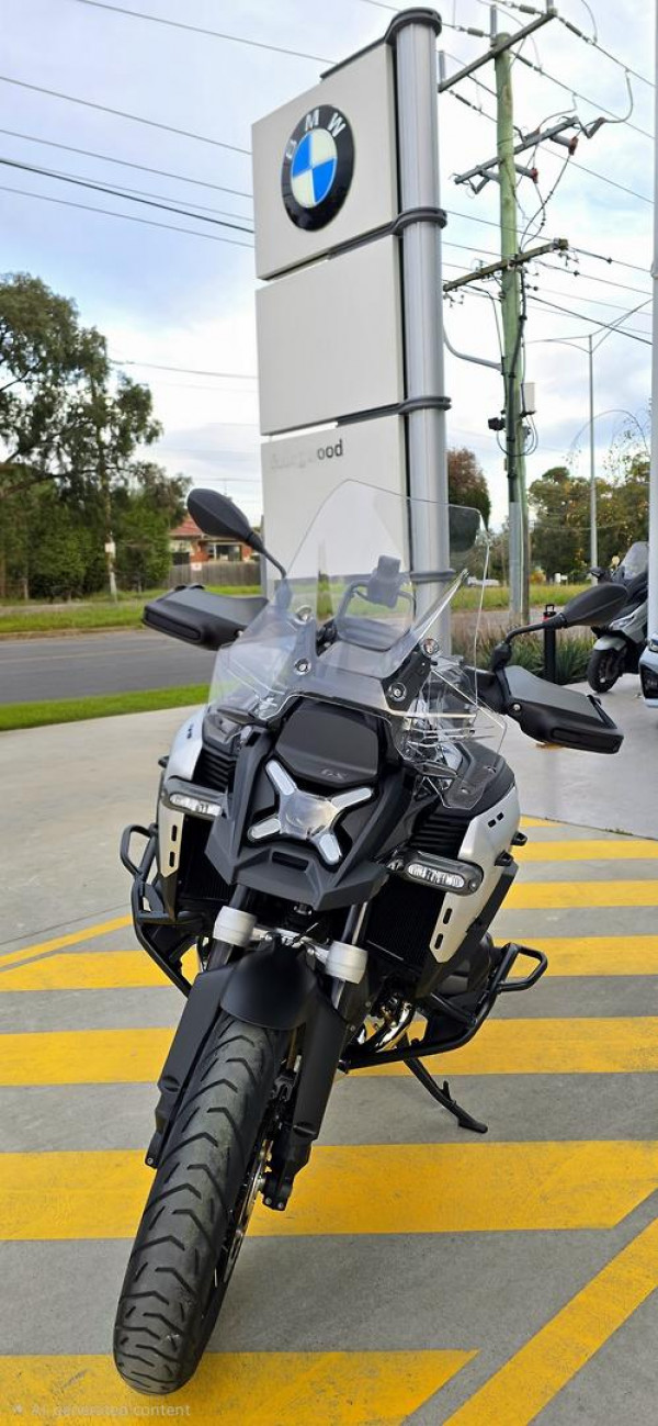 2026 BMW R 1300 GS Adventure Triple Black R 1300 image 25