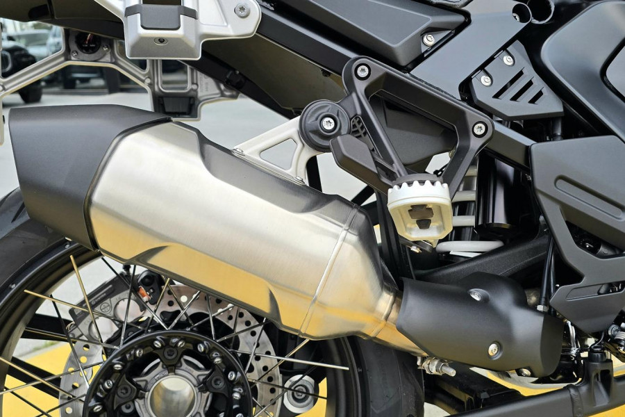 2026 BMW R 1300 GS Adventure Triple Black R 1300