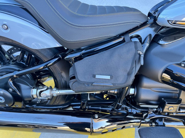 2025 BMW R 18 Blacked Out R 18 image 5